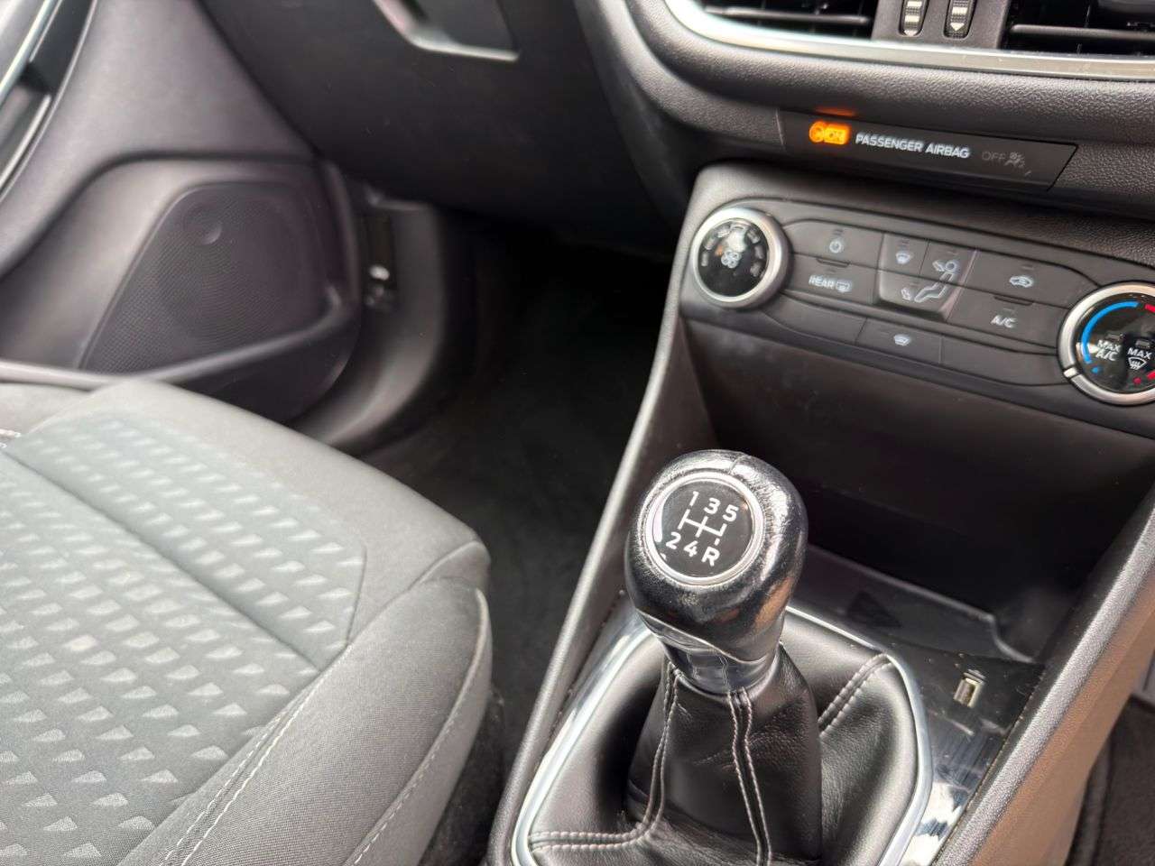 2017 FORD FIESTA 2017 FORD FIESTA