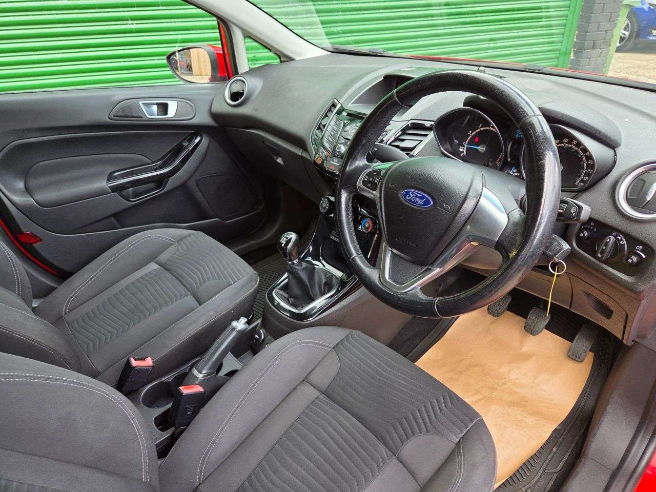 2015 FORD FIESTA 2015 FORD FIESTA
