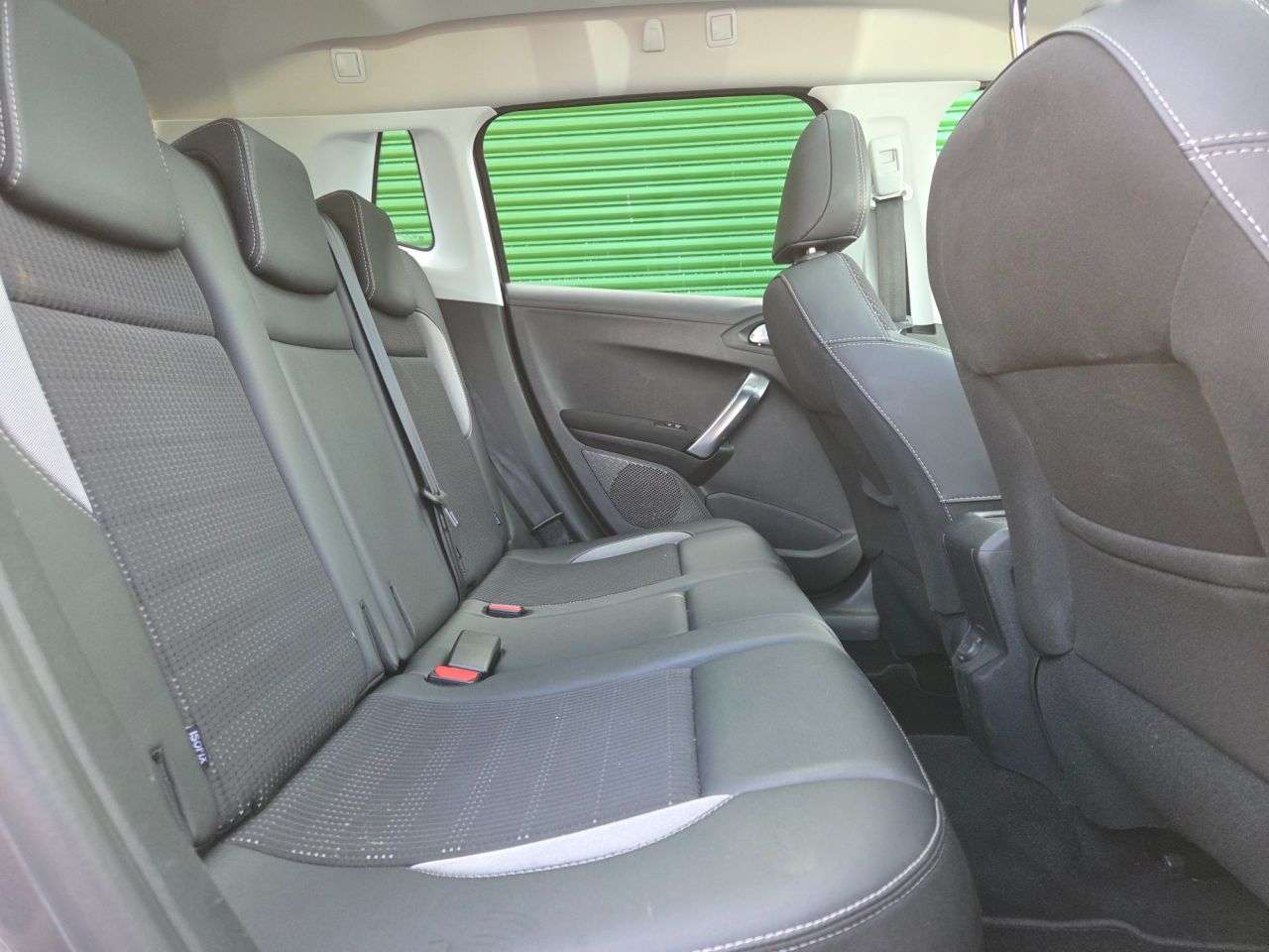 2019 PEUGEOT 2008 2019 PEUGEOT 2008