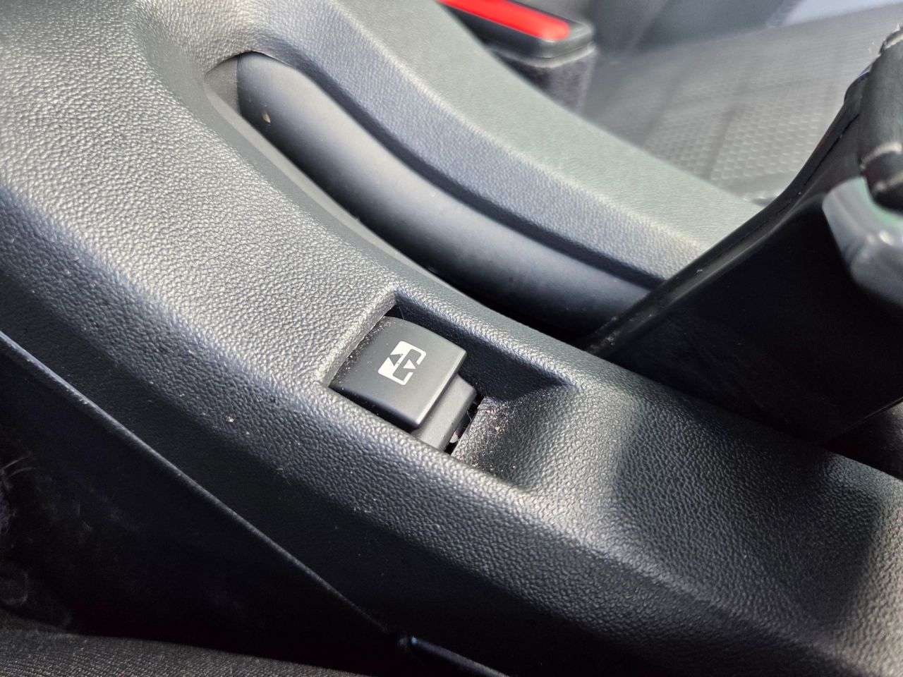 2019 PEUGEOT 2008 2019 PEUGEOT 2008