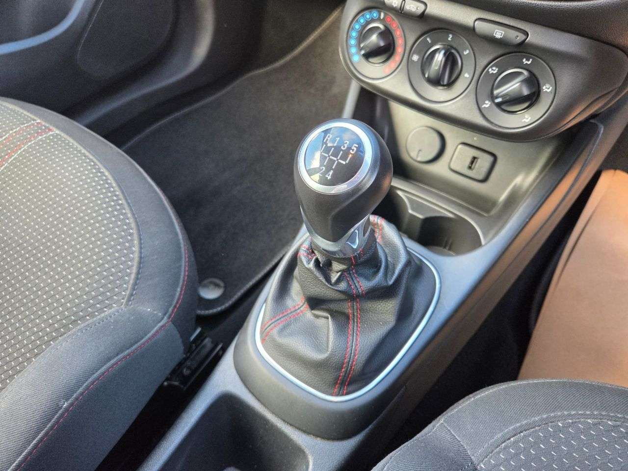 2018 VAUXHALL CORSA 2018 VAUXHALL CORSA