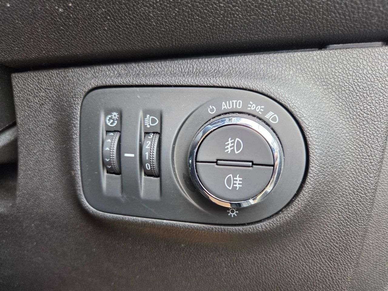 2018 VAUXHALL CORSA 2018 VAUXHALL CORSA
