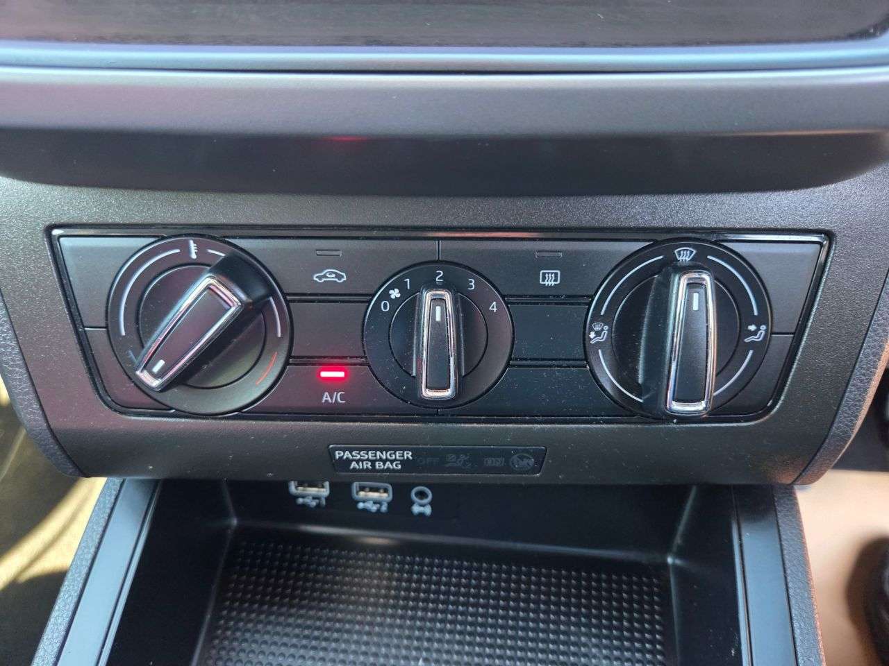 2019 SEAT IBIZA 2019 SEAT IBIZA