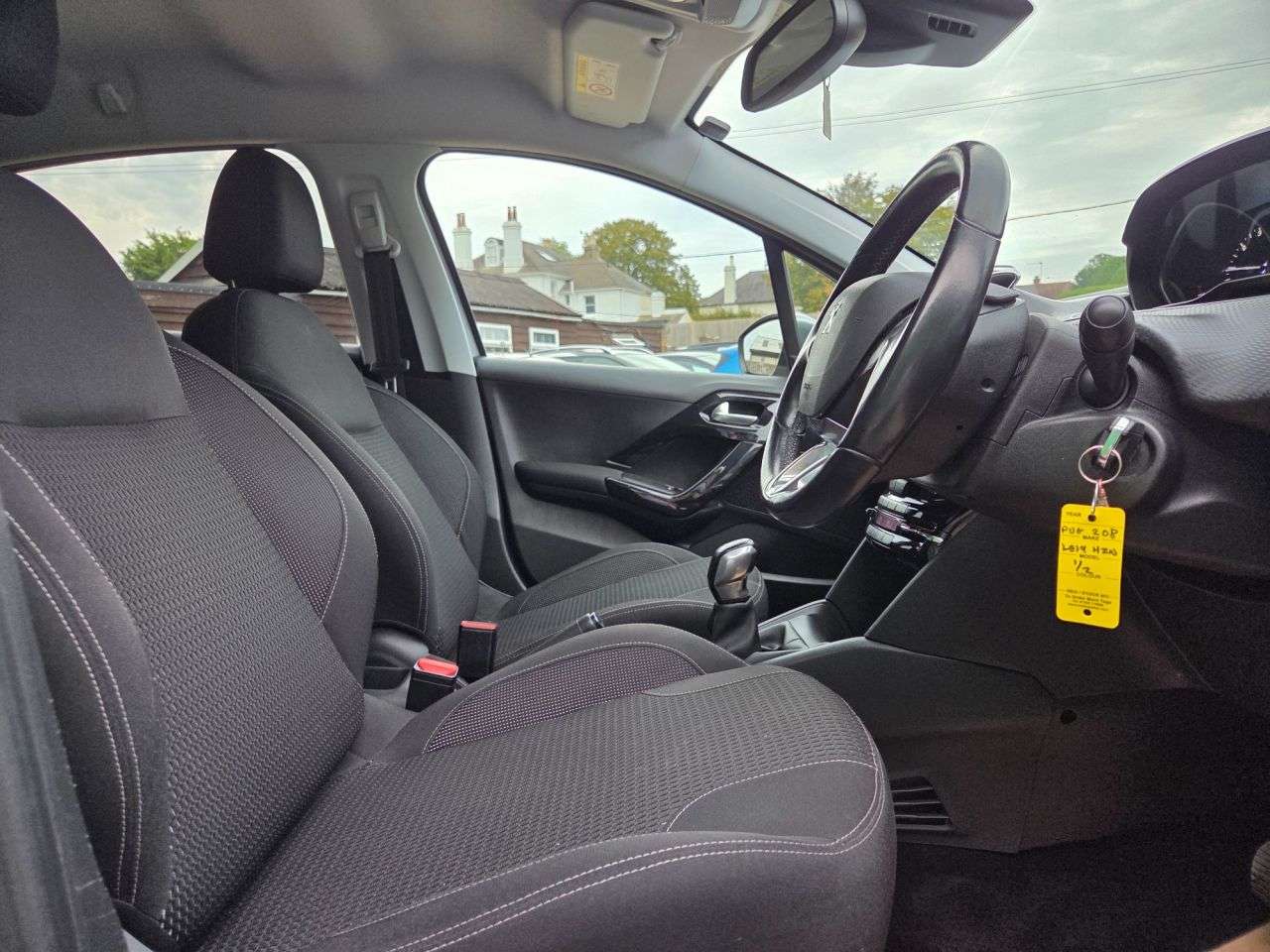 2019 PEUGEOT 208 2019 PEUGEOT 208