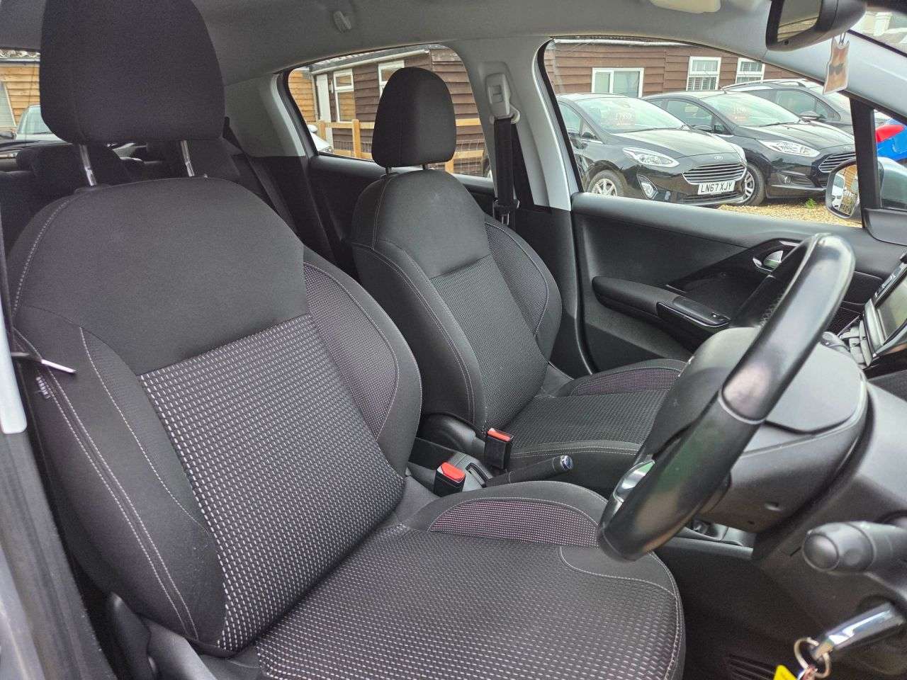 2019 PEUGEOT 208 2019 PEUGEOT 208