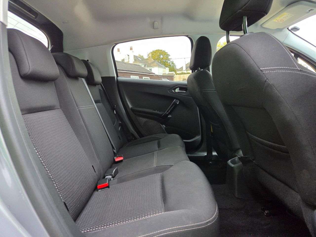 2019 PEUGEOT 208 2019 PEUGEOT 208