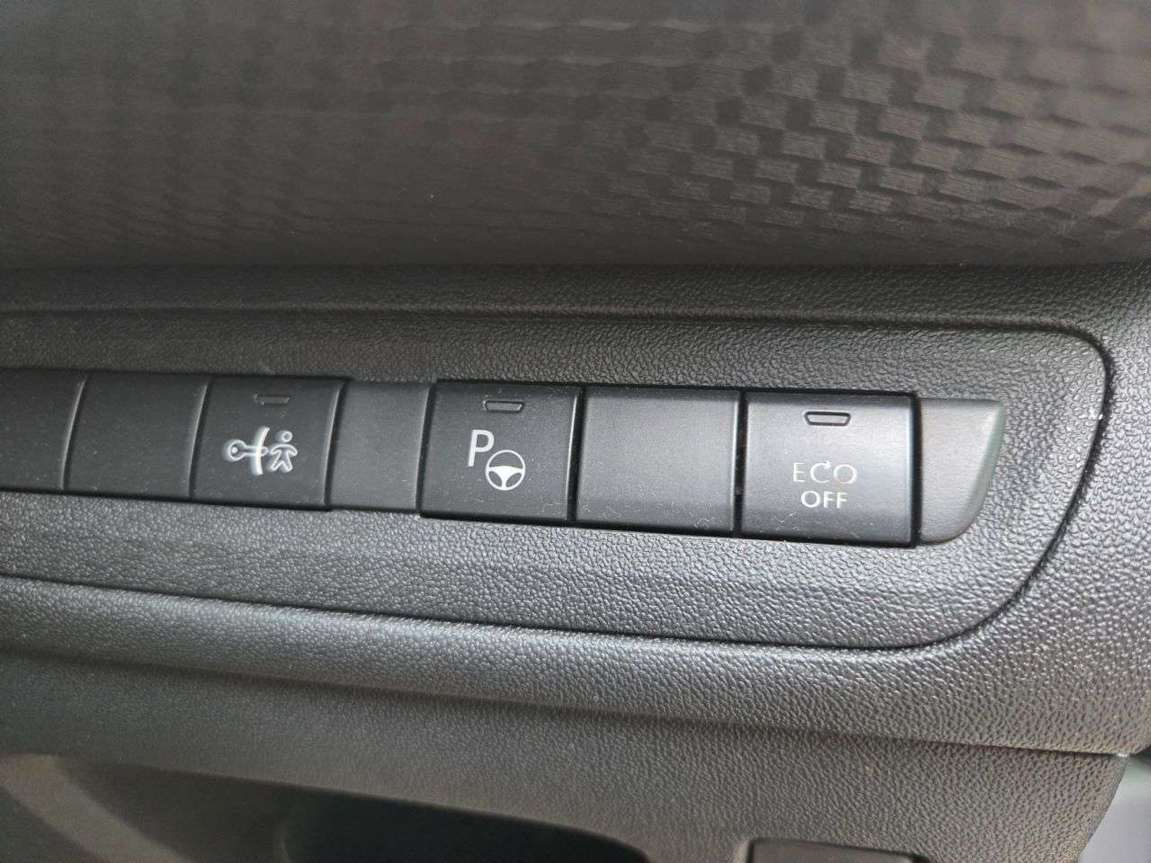 2019 PEUGEOT 208 2019 PEUGEOT 208
