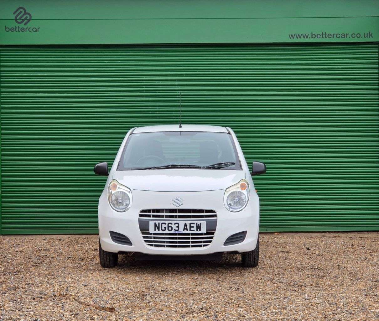 A 2014 SUZUKI ALTO 1.0 12V SZ Hatchback 5dr Petrol Manual Euro 5 (68 ps) FANTASTIC LOW MILEAGE A 2014 SUZUKI ALTO 1.0 12V SZ Hatchback 5dr Petrol Manual Euro 5 (68 ps) FANTASTIC LOW MILEAGE