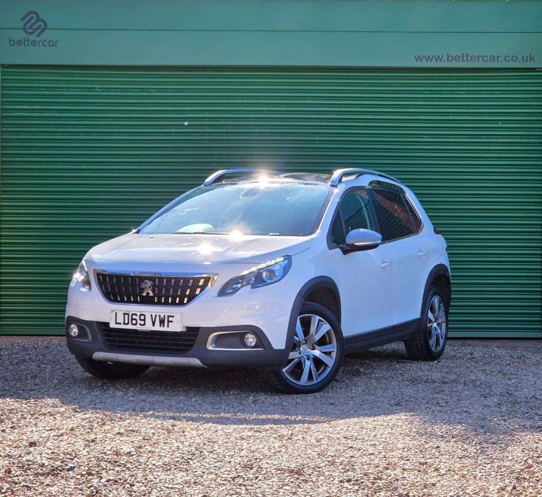 A 2019 PEUGEOT 2008 1.2 PureTech Allure Premium SUV 5dr Petrol Manual Euro 6 (s/s) (110 ps) Cam A 2019 PEUGEOT 2008 1.2 PureTech Allure Premium SUV 5dr Petrol Manual Euro 6 (s/s) (110 ps) Cam