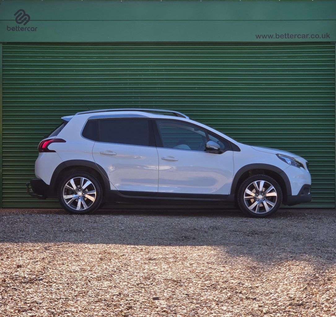 A 2019 PEUGEOT 2008 1.2 PureTech Allure Premium SUV 5dr Petrol Manual Euro 6 (s/s) (110 ps) Cam A 2019 PEUGEOT 2008 1.2 PureTech Allure Premium SUV 5dr Petrol Manual Euro 6 (s/s) (110 ps) Cam
