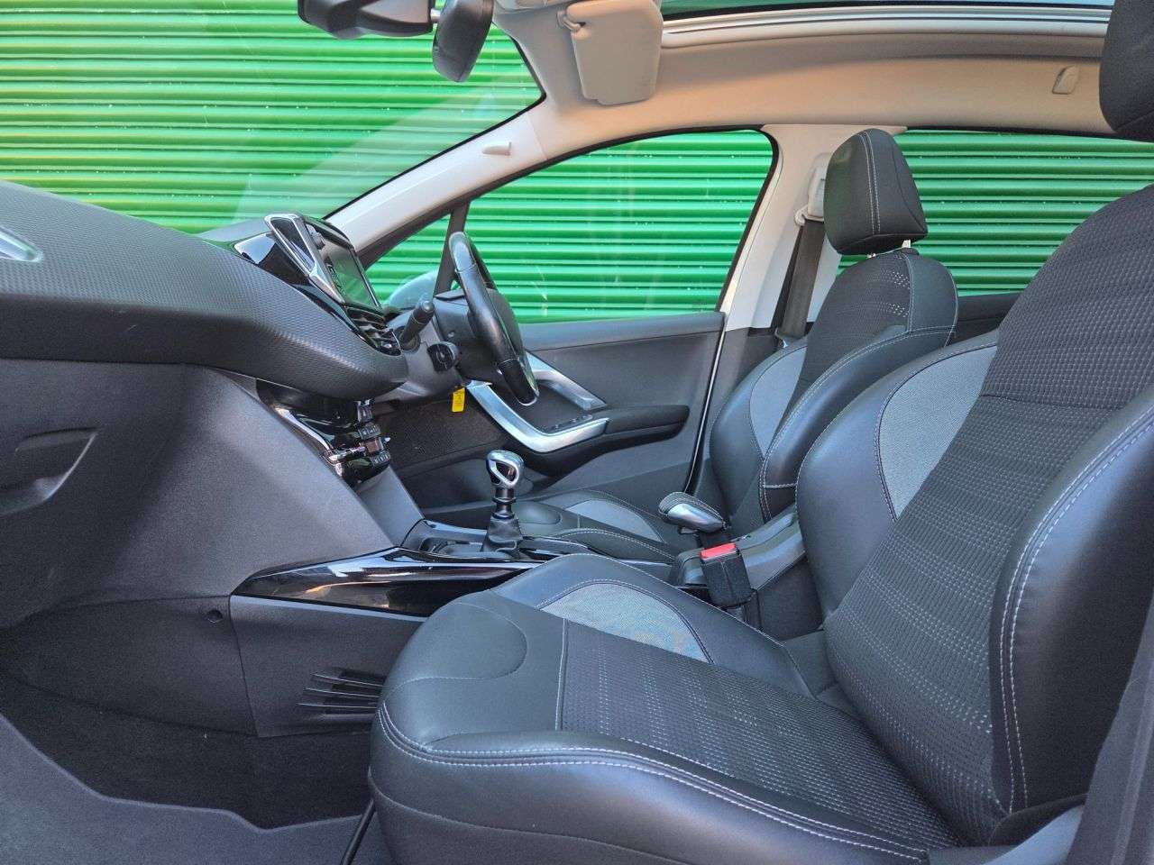 2019 PEUGEOT 2008 2019 PEUGEOT 2008