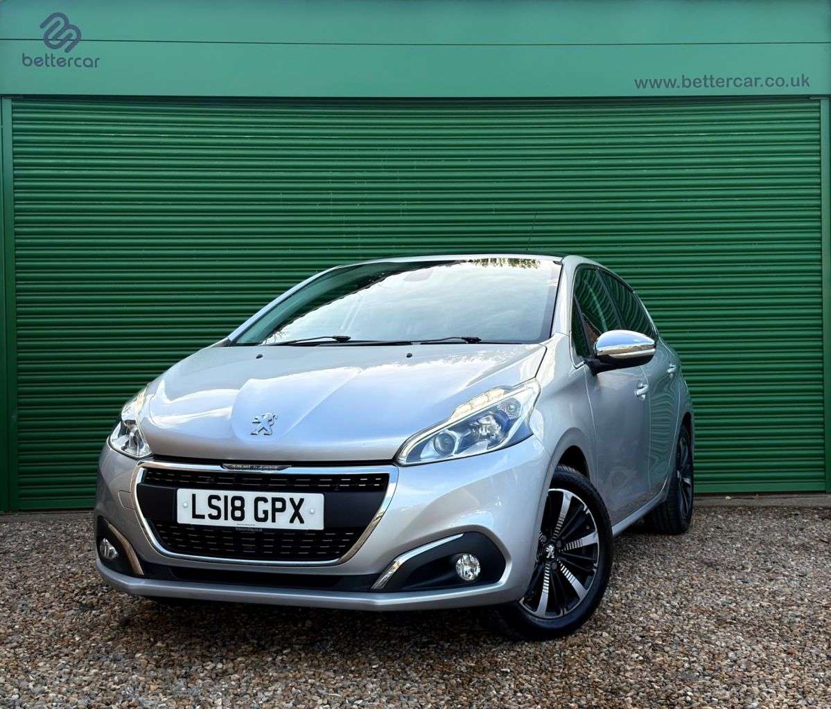A 2018 PEUGEOT 208 1.2 PureTech Allure Premium Hatchback 5dr Petrol Manual Euro 6 (s/s) (82 ps A 2018 PEUGEOT 208 1.2 PureTech Allure Premium Hatchback 5dr Petrol Manual Euro 6 (s/s) (82 ps