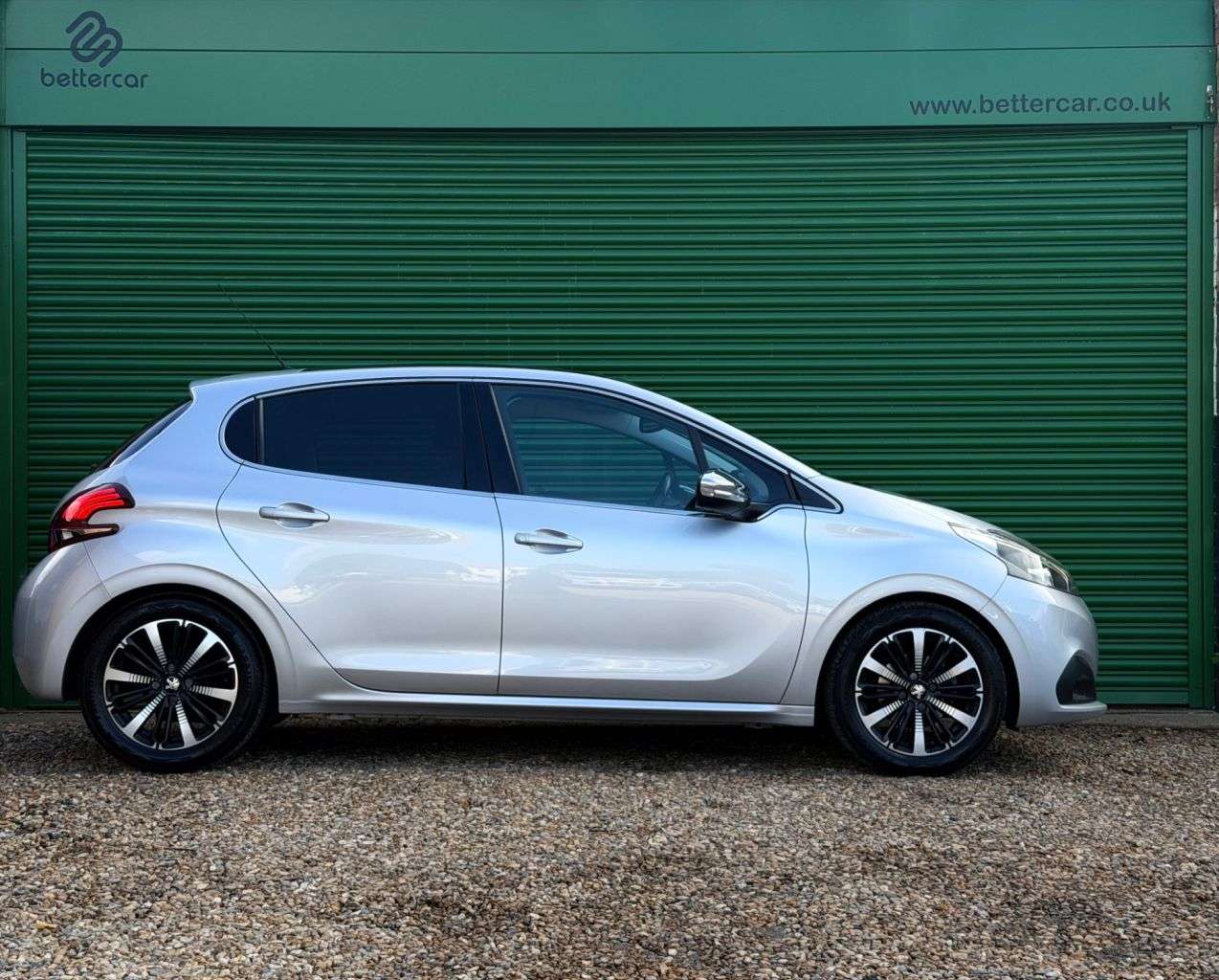 2018 PEUGEOT 208 2018 PEUGEOT 208