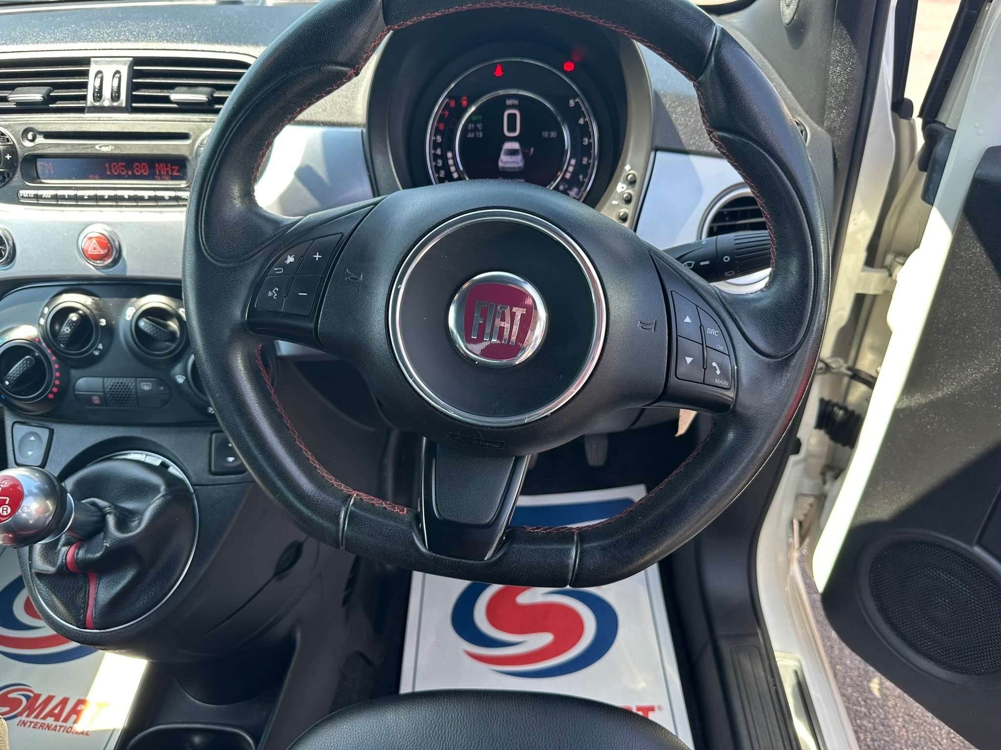 2015 FIAT 500 2015 FIAT 500