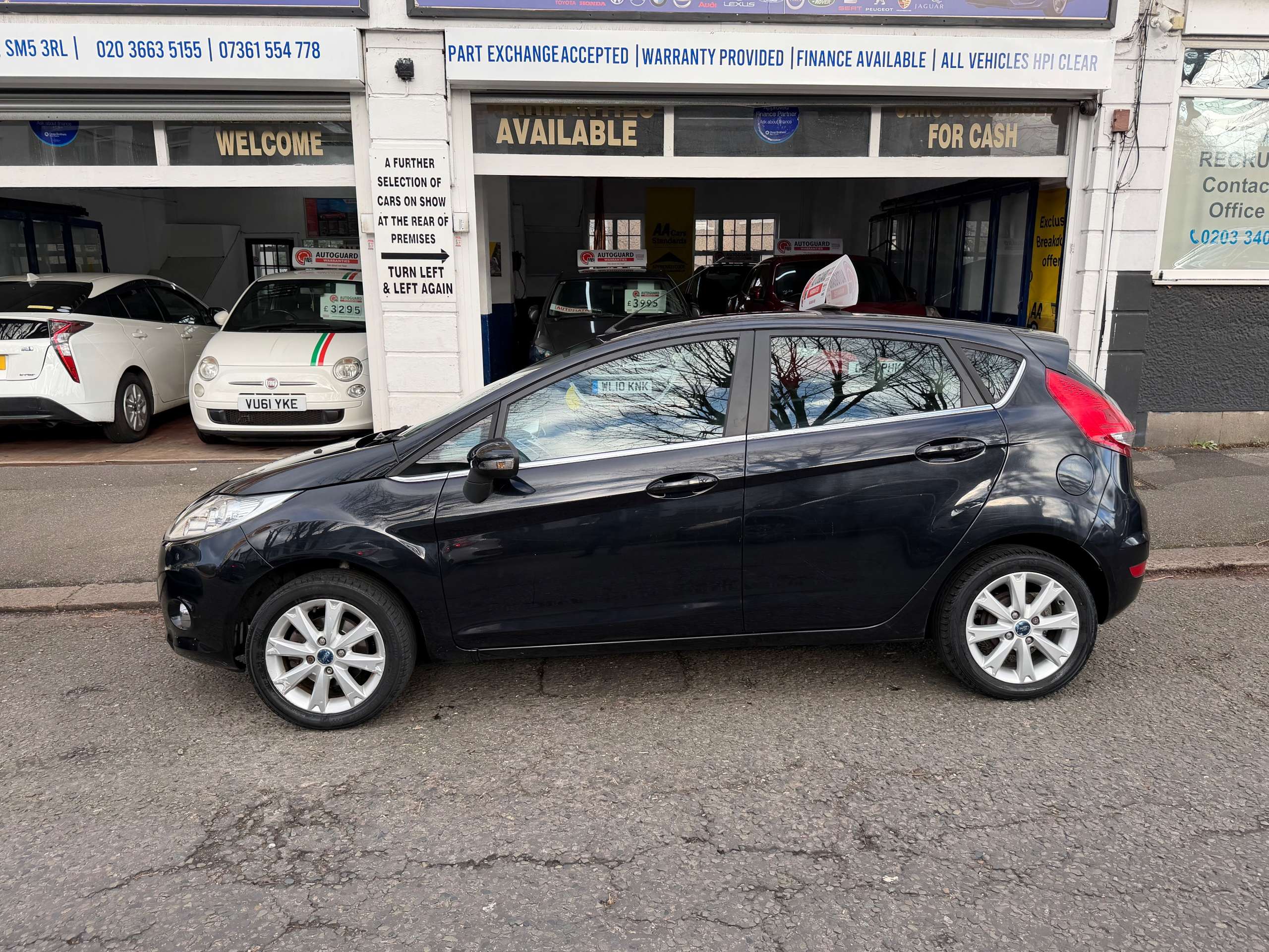 A 2010 FORD FIESTA 1.4 Zetec Hatchback 5dr Petrol Automatic (154 g/km, 94 bhp) A 2010 FORD FIESTA 1.4 Zetec Hatchback 5dr Petrol Automatic (154 g/km, 94 bhp)