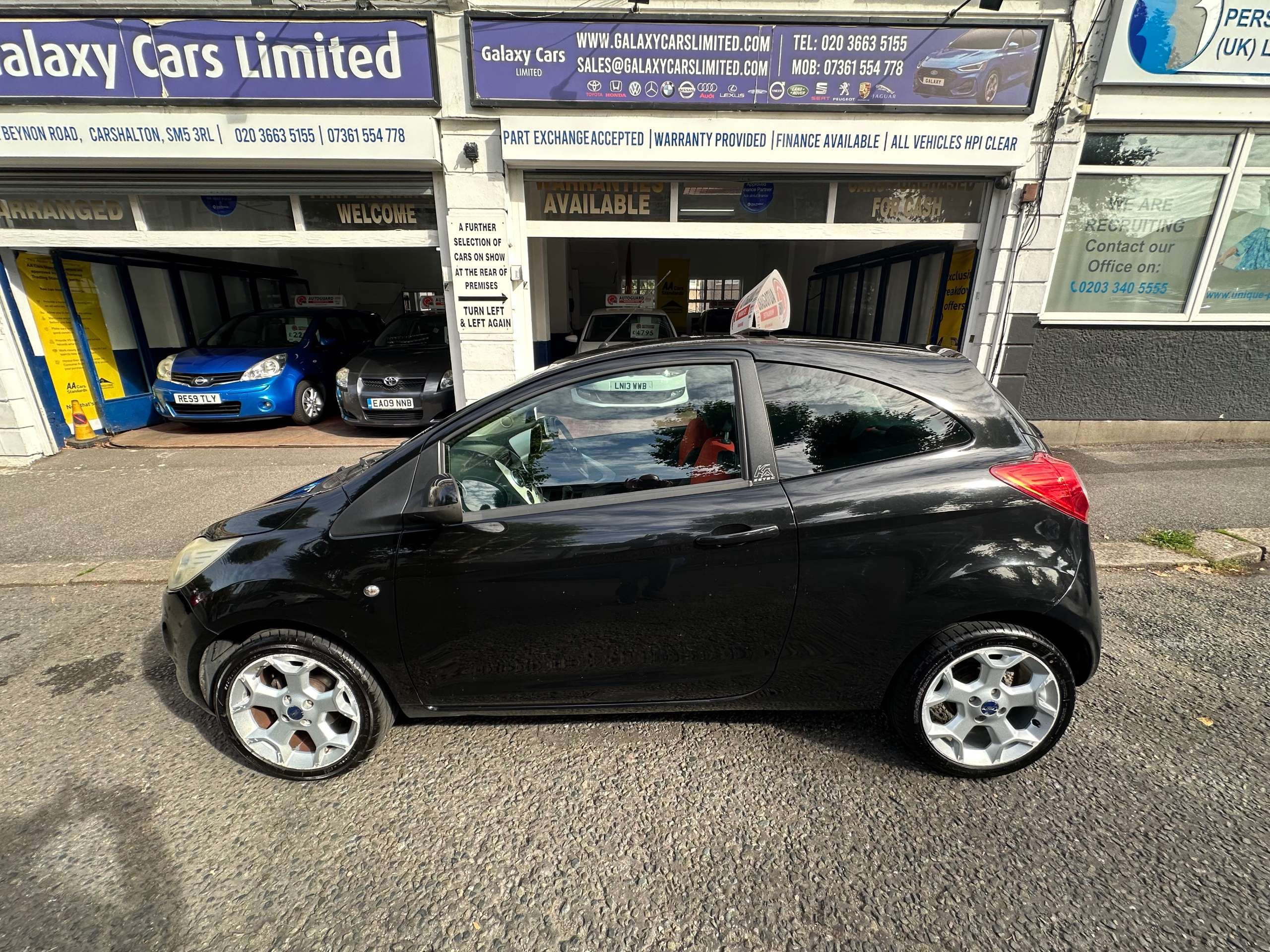 A 2008 FORD KA A 2008 FORD KA