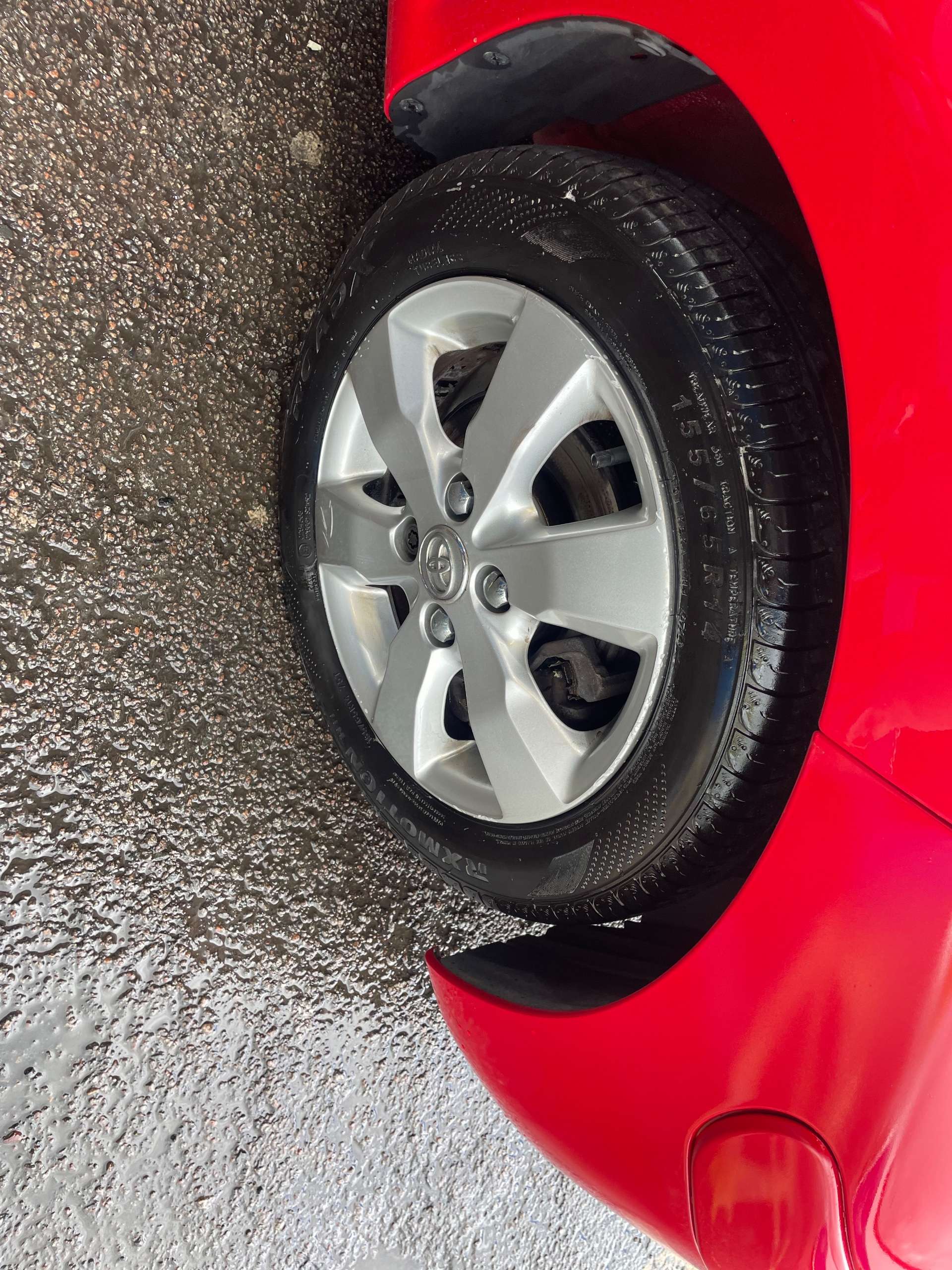 2011 TOYOTA AYGO 2011 TOYOTA AYGO