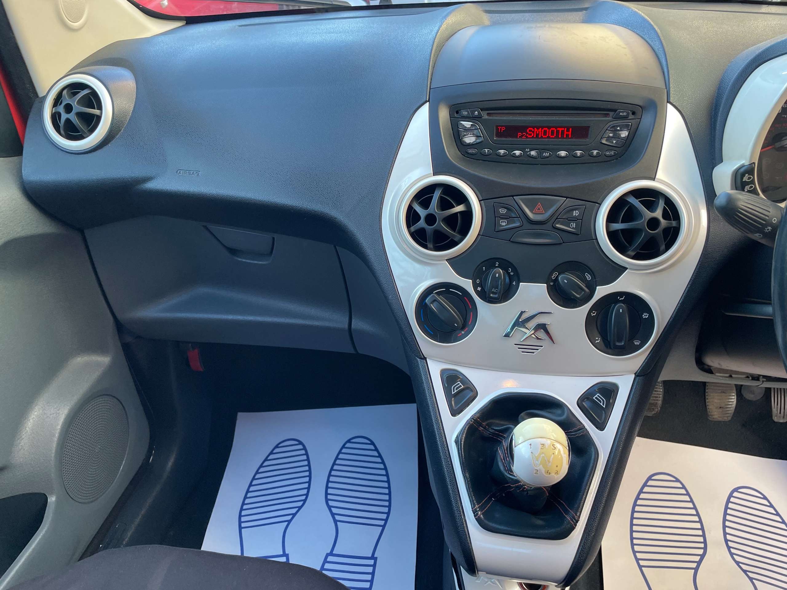 2010 FORD KA 2010 FORD KA