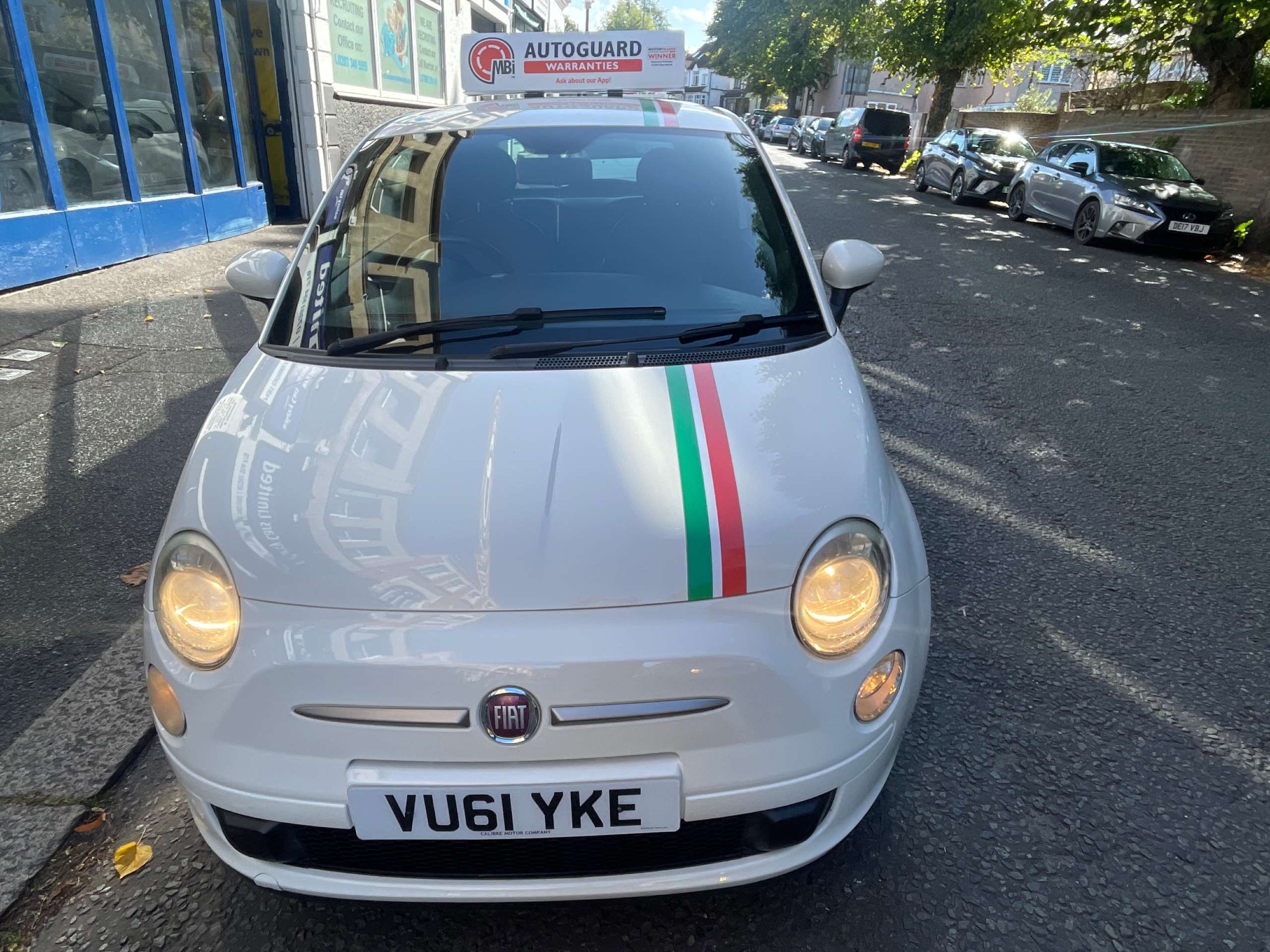 2011 FIAT 500 2011 FIAT 500