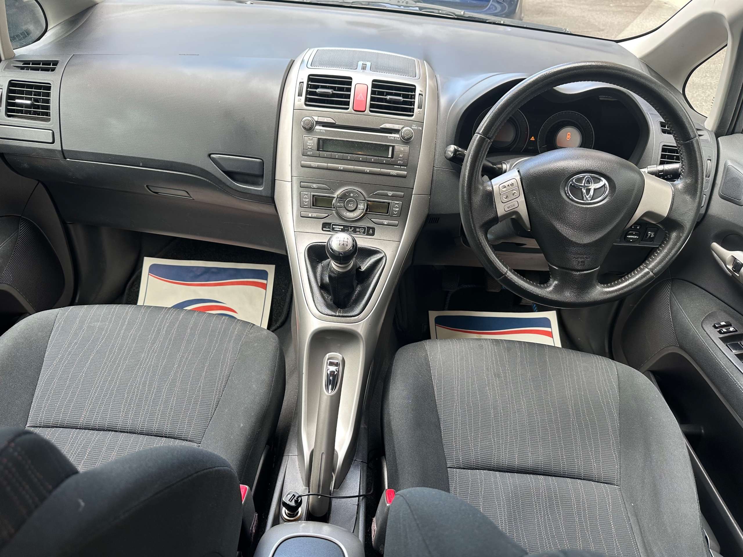 2009 TOYOTA AURIS 2009 TOYOTA AURIS