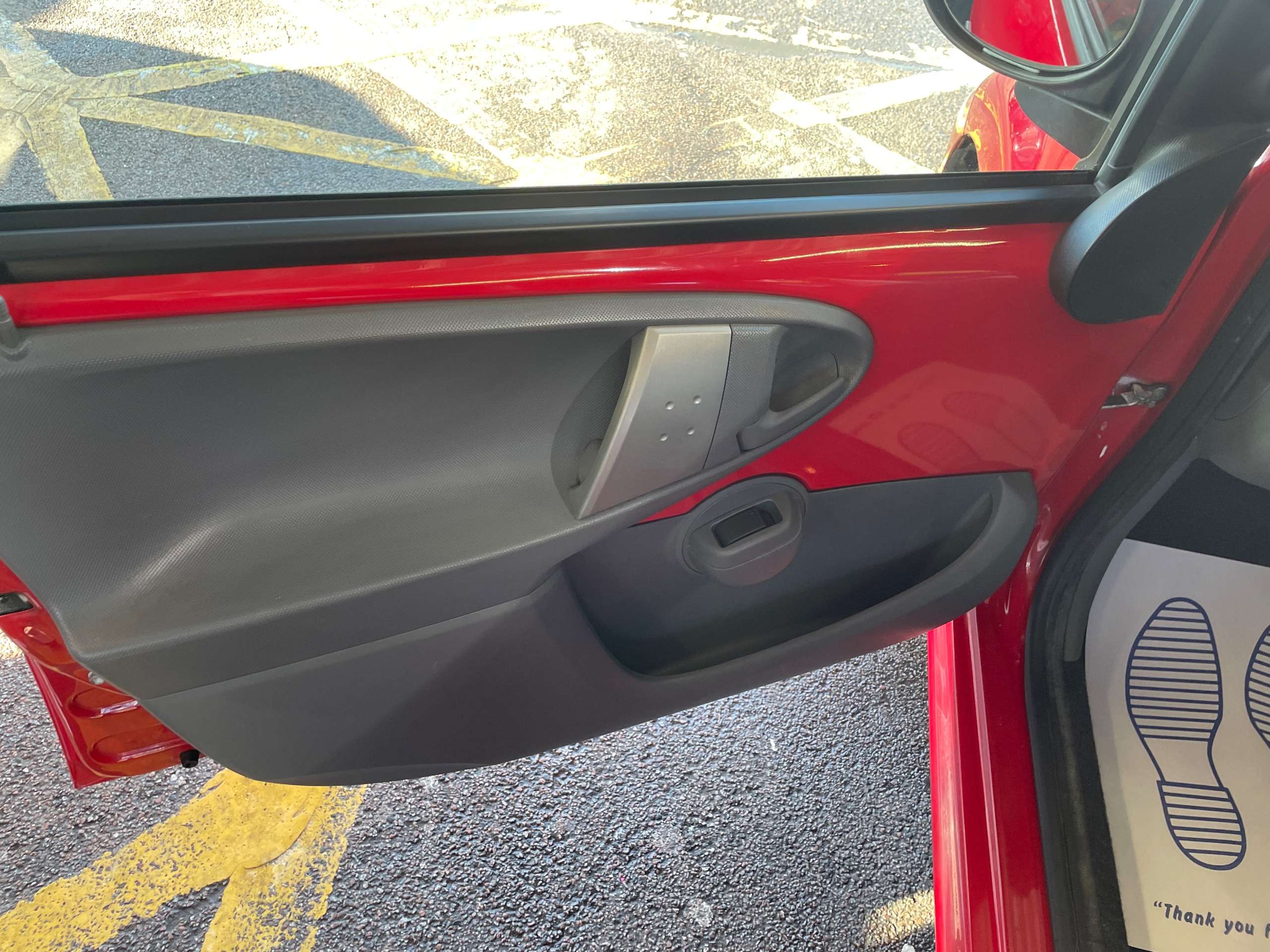 2010 PEUGEOT 107 2010 PEUGEOT 107