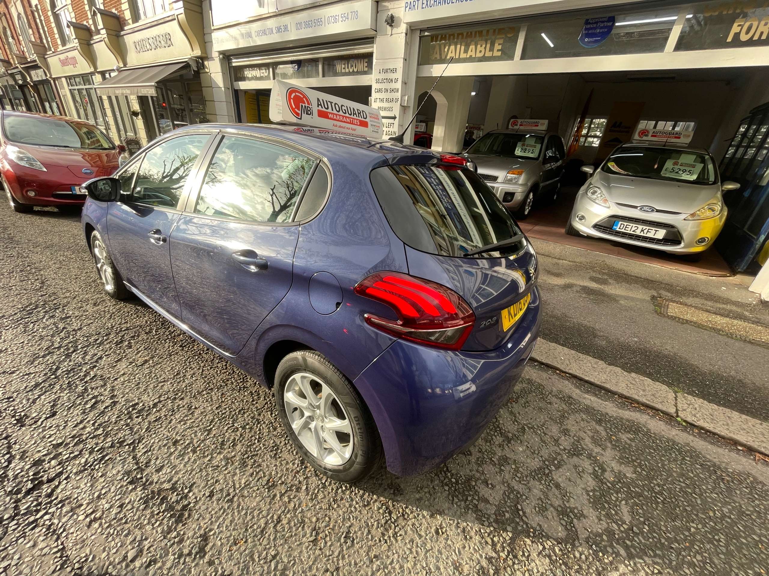 2016 PEUGEOT 208 2016 PEUGEOT 208