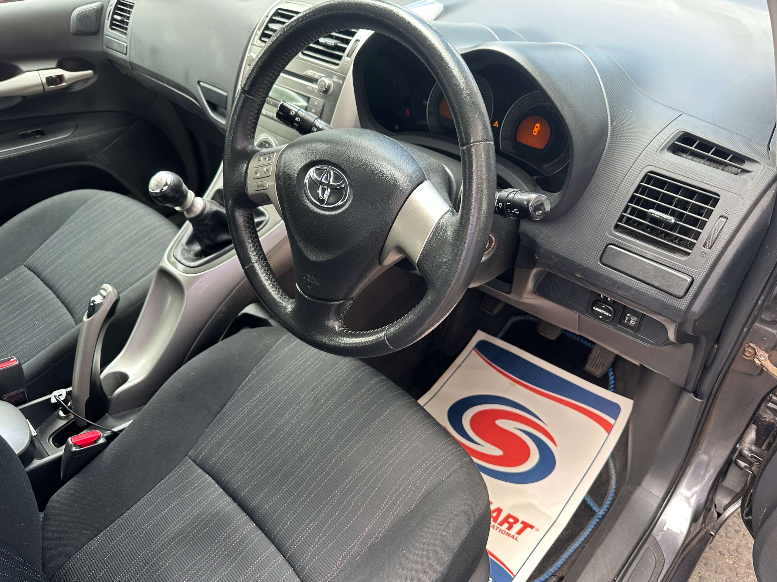 2009 TOYOTA AURIS 2009 TOYOTA AURIS