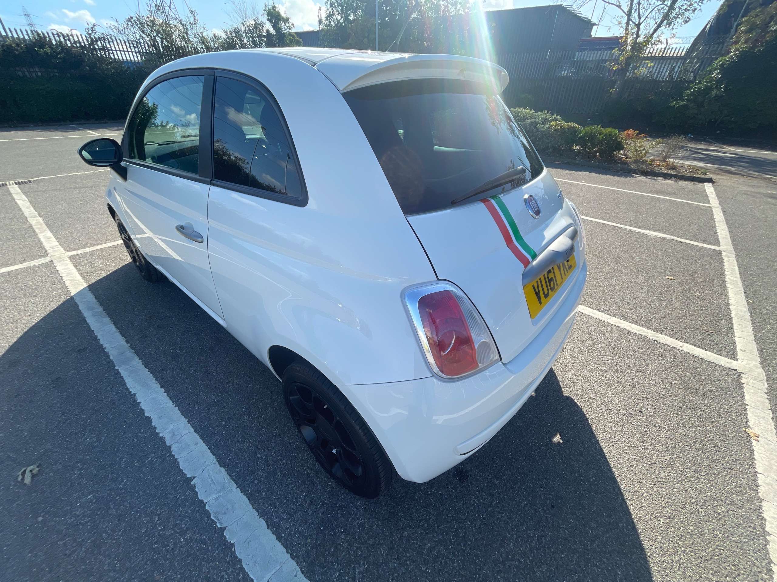 2011 FIAT 500 2011 FIAT 500