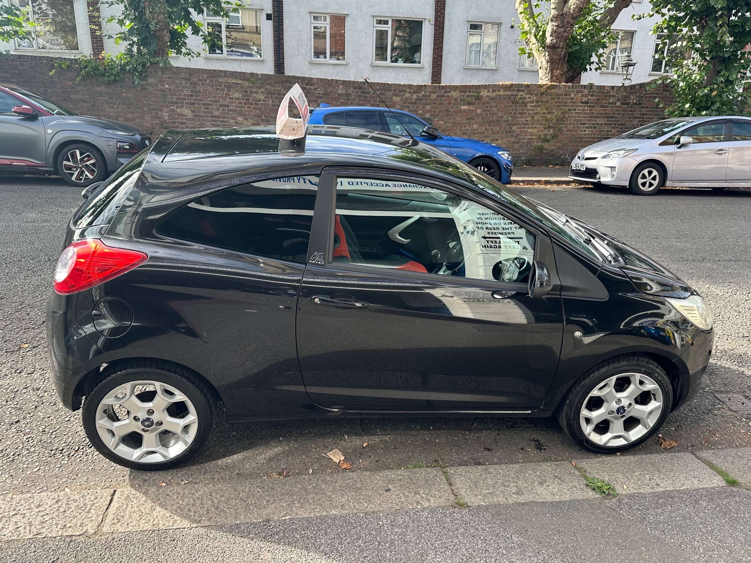 A 2008 FORD KA A 2008 FORD KA