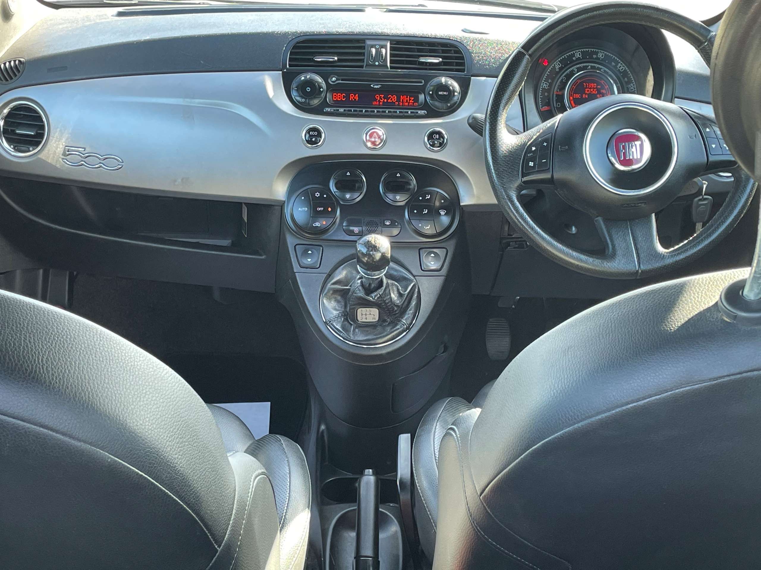 2011 FIAT 500 2011 FIAT 500
