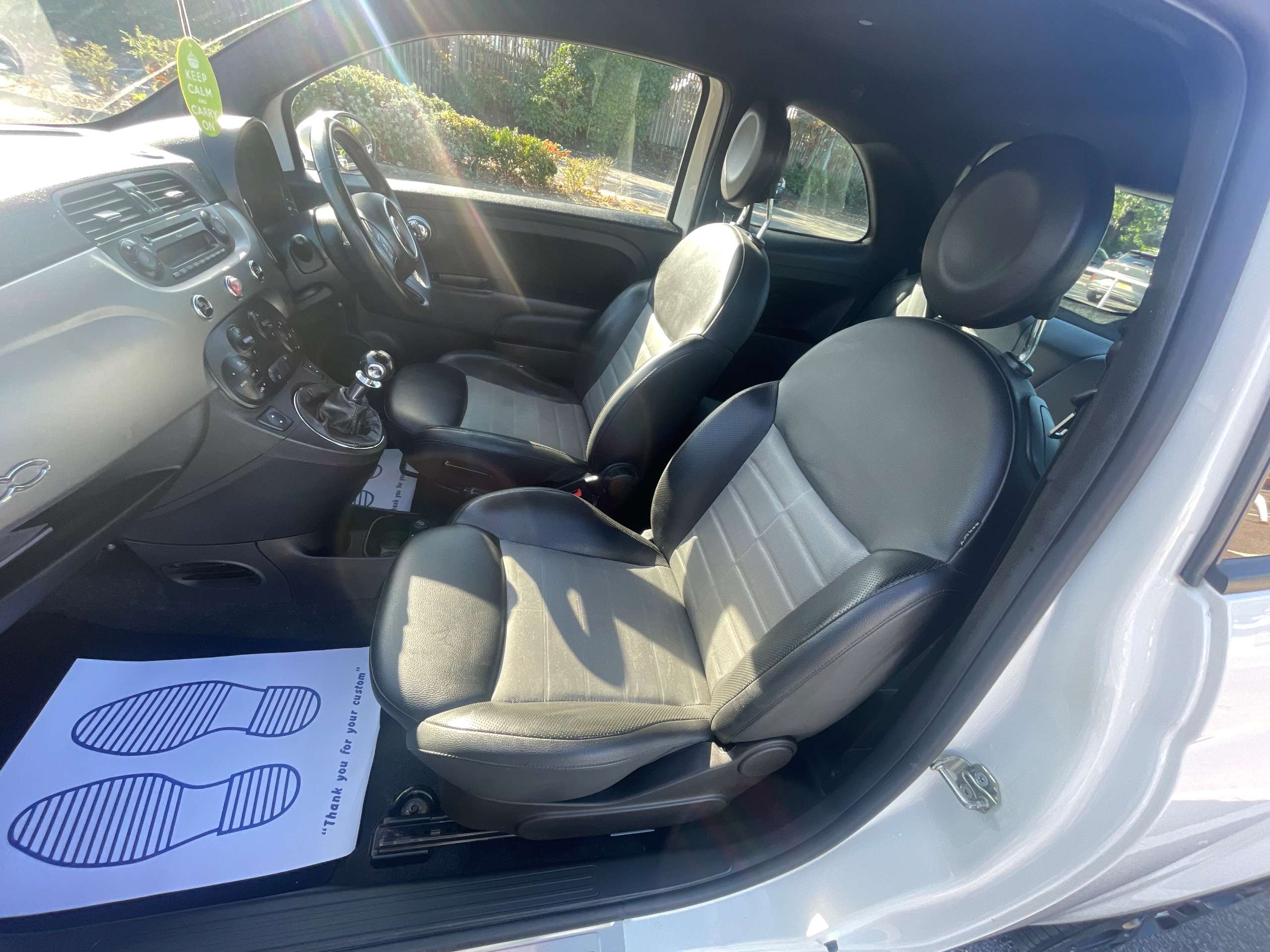 2011 FIAT 500 2011 FIAT 500