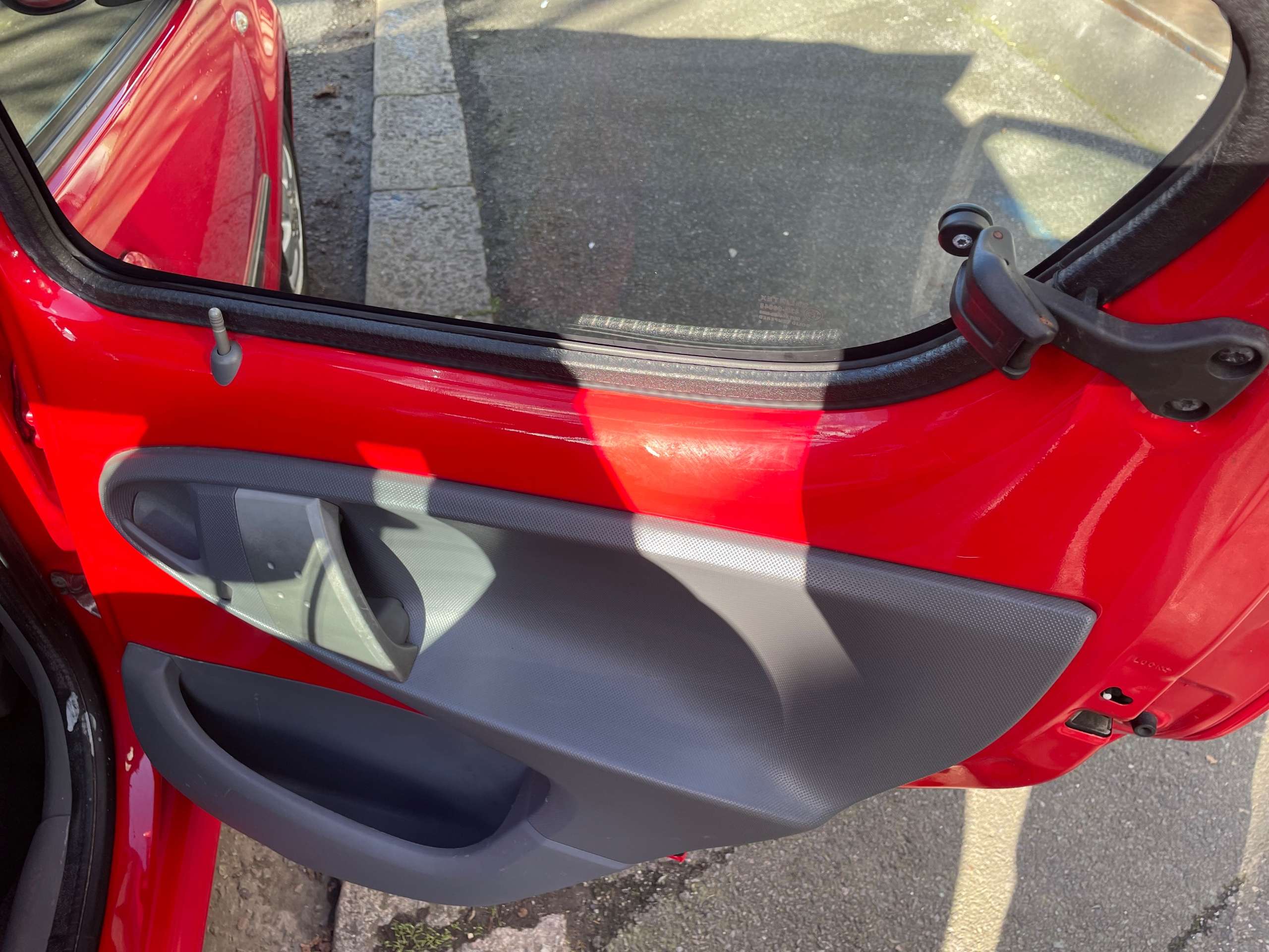 2010 PEUGEOT 107 2010 PEUGEOT 107