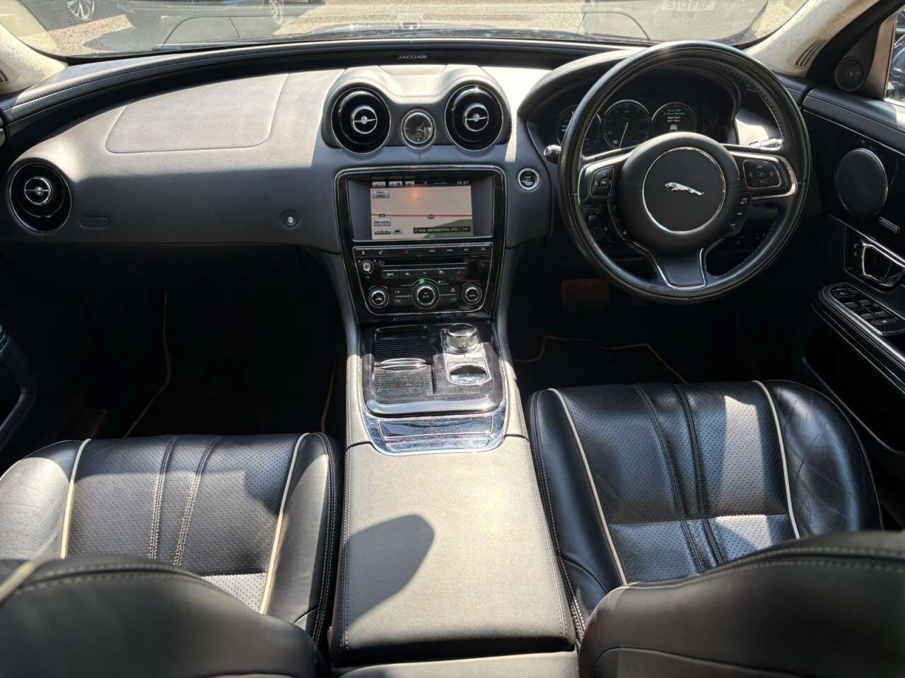 2014 JAGUAR XJ 3.0 2014 JAGUAR XJ 3.0