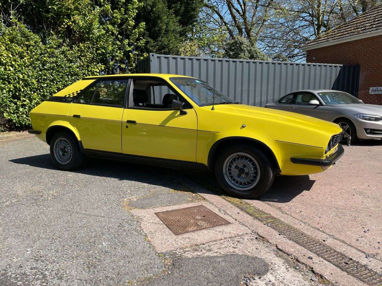 A 1981 AUSTIN MORRIS PRINCESS 2.0 HL 4d EXCELLENT CONDITION THROUGHOUT A 1981 AUSTIN MORRIS PRINCESS 2.0 HL 4d EXCELLENT CONDITION THROUGHOUT