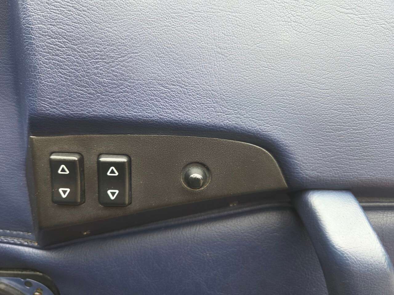 1992 PORSCHE 944 1992 PORSCHE 944