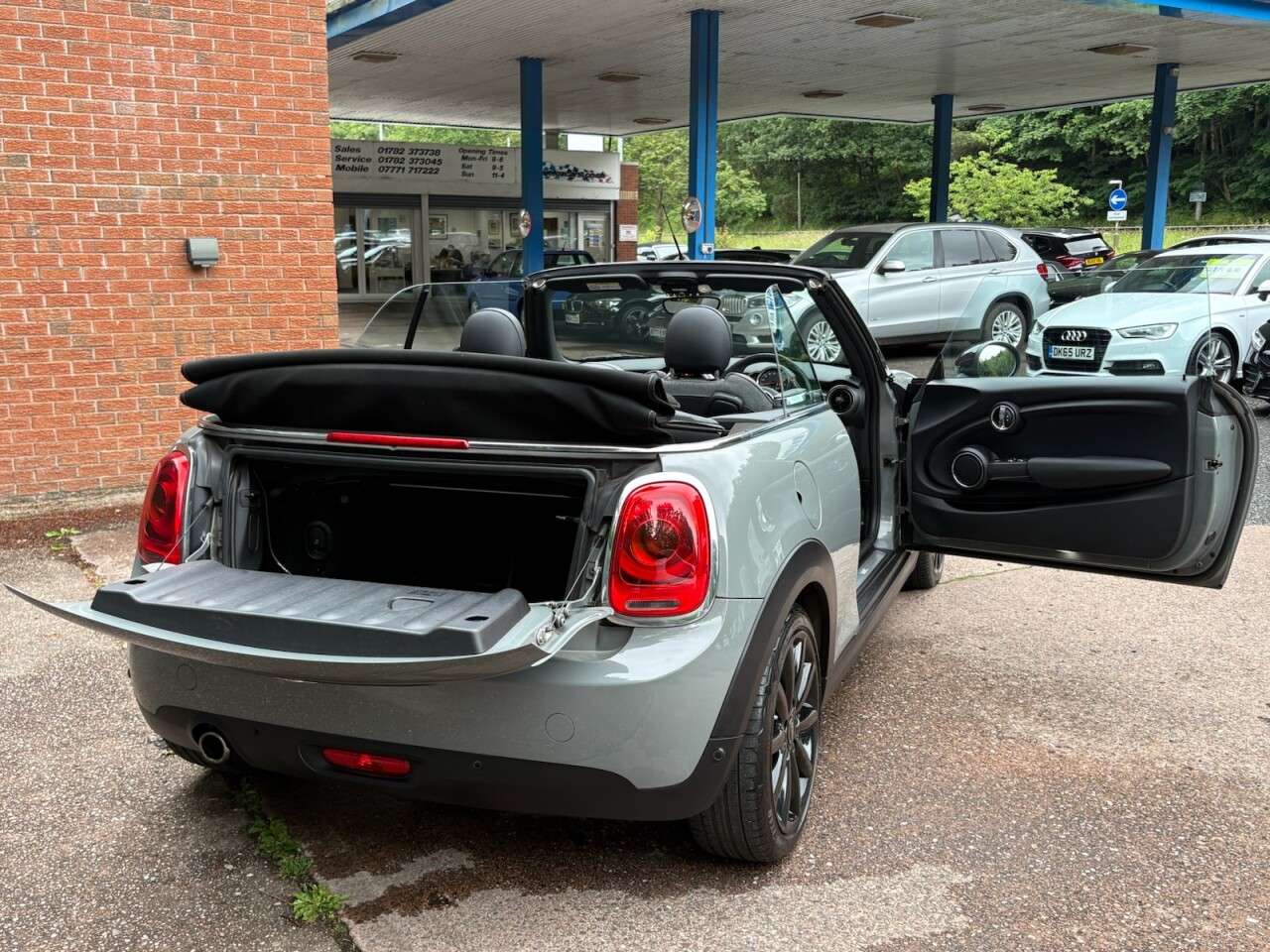 2017 MINI CONVERTIBLE 2017 MINI CONVERTIBLE