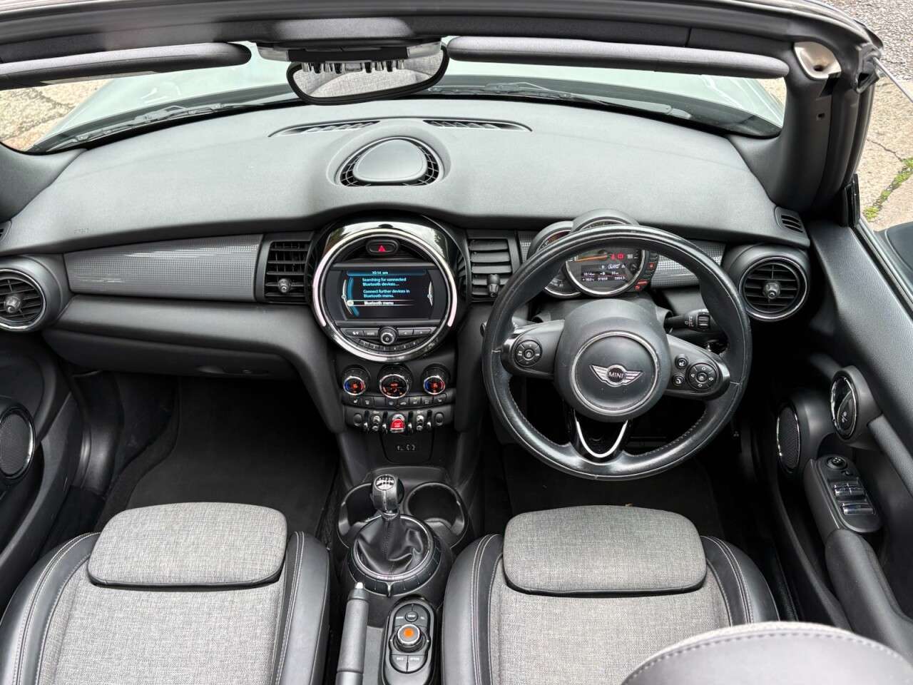 A 2017 MINI CONVERTIBLE 1.5 Cooper Convertible 2dr Petrol Manual Euro 6 (s/s) (136 ps) HIGH SPEC,CH A 2017 MINI CONVERTIBLE 1.5 Cooper Convertible 2dr Petrol Manual Euro 6 (s/s) (136 ps) HIGH SPEC,CH
