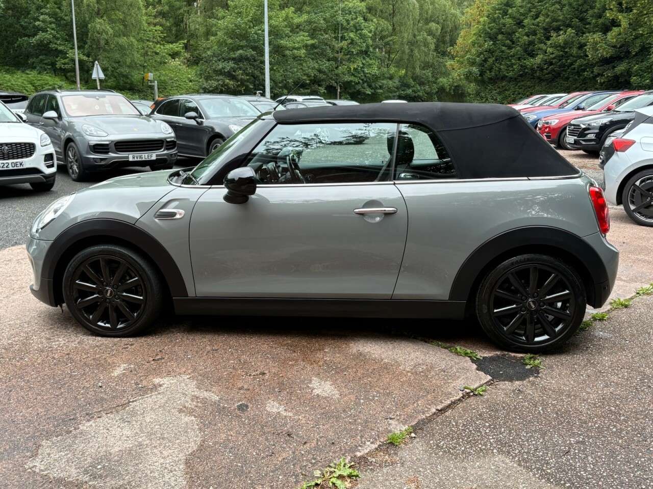 2017 MINI CONVERTIBLE 2017 MINI CONVERTIBLE