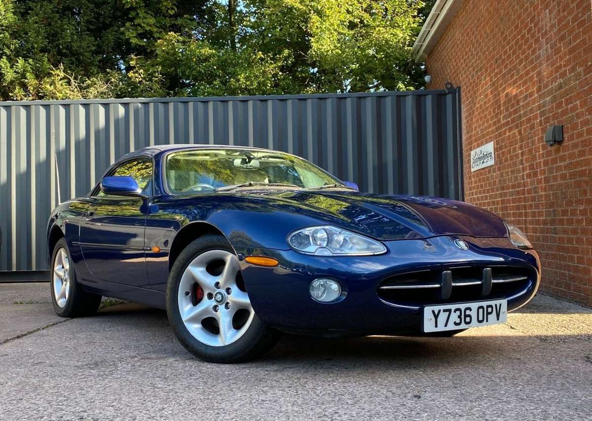 Check out this Jaguar Xk 2001 Petrol Automatic