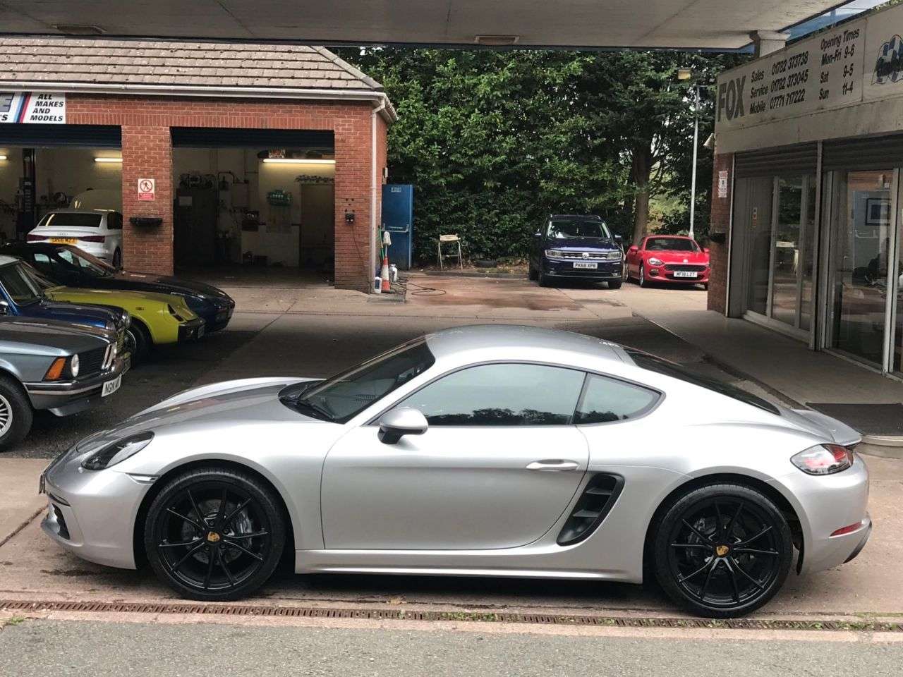 2019 PORSCHE 718 CAYMAN 2019 PORSCHE 718 CAYMAN