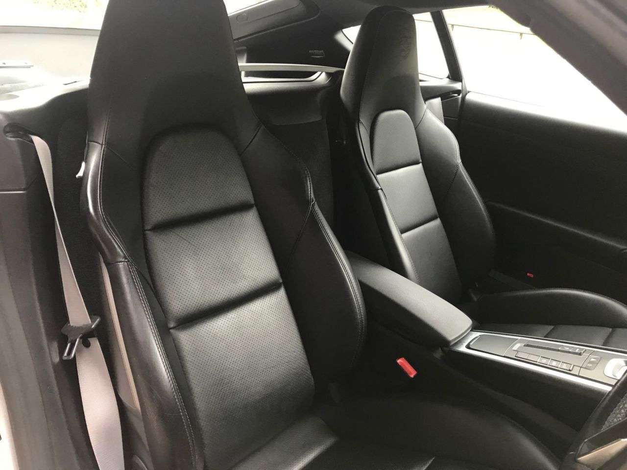 2019 PORSCHE 718 CAYMAN 2019 PORSCHE 718 CAYMAN