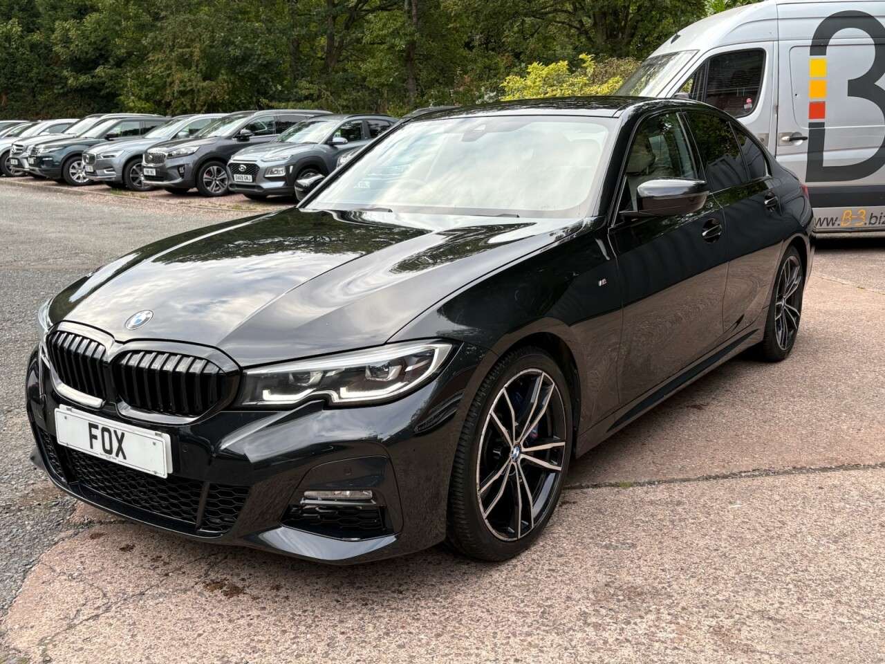 A 2019 BMW 3 SERIES 2.0 320i M Sport Saloon 4dr Petrol Auto Euro 6 (s/s) (184 ps) AUTO-PADDLES- A 2019 BMW 3 SERIES 2.0 320i M Sport Saloon 4dr Petrol Auto Euro 6 (s/s) (184 ps) AUTO-PADDLES-