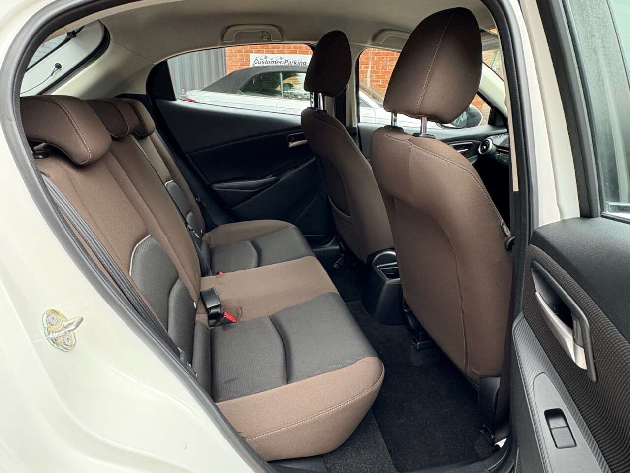 2021 MAZDA MAZDA2 2021 MAZDA MAZDA2