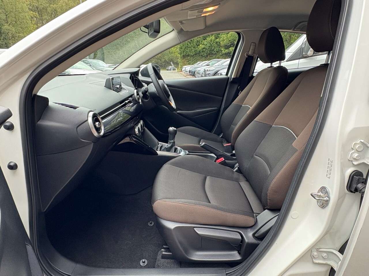 2021 MAZDA MAZDA2 2021 MAZDA MAZDA2