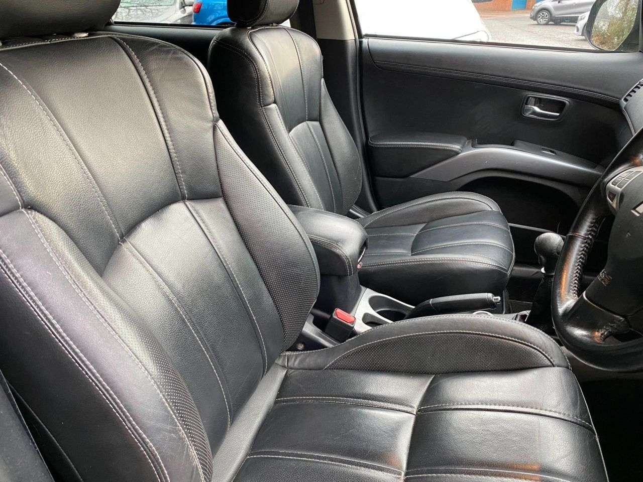 2011 MITSUBISHI OUTLANDER 2011 MITSUBISHI OUTLANDER