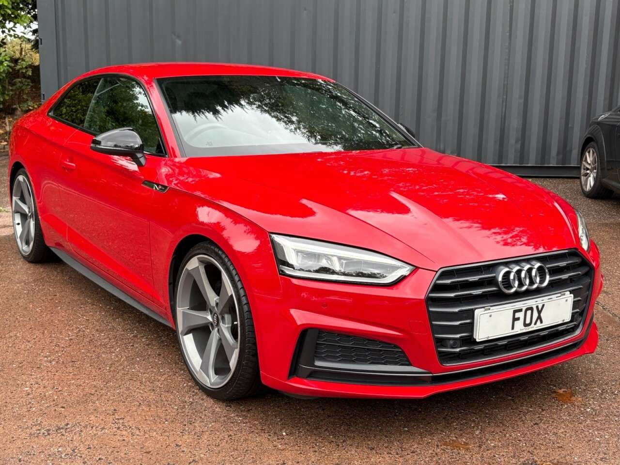 A 2019 AUDI A5 2.0 TFSI 40 Black Edition Coupe 2dr Petrol S Tronic Euro 6 (s/s) (190 ps) 2 A 2019 AUDI A5 2.0 TFSI 40 Black Edition Coupe 2dr Petrol S Tronic Euro 6 (s/s) (190 ps) 2