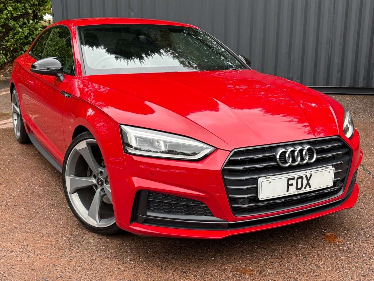 A 2019 AUDI A5 2.0 TFSI 40 Black Edition Coupe 2dr Petrol S Tronic Euro 6 (s/s) (190 ps) 2 A 2019 AUDI A5 2.0 TFSI 40 Black Edition Coupe 2dr Petrol S Tronic Euro 6 (s/s) (190 ps) 2