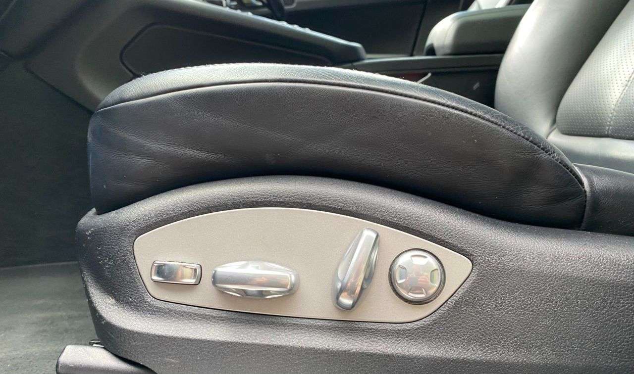 2017 PORSCHE MACAN 2017 PORSCHE MACAN