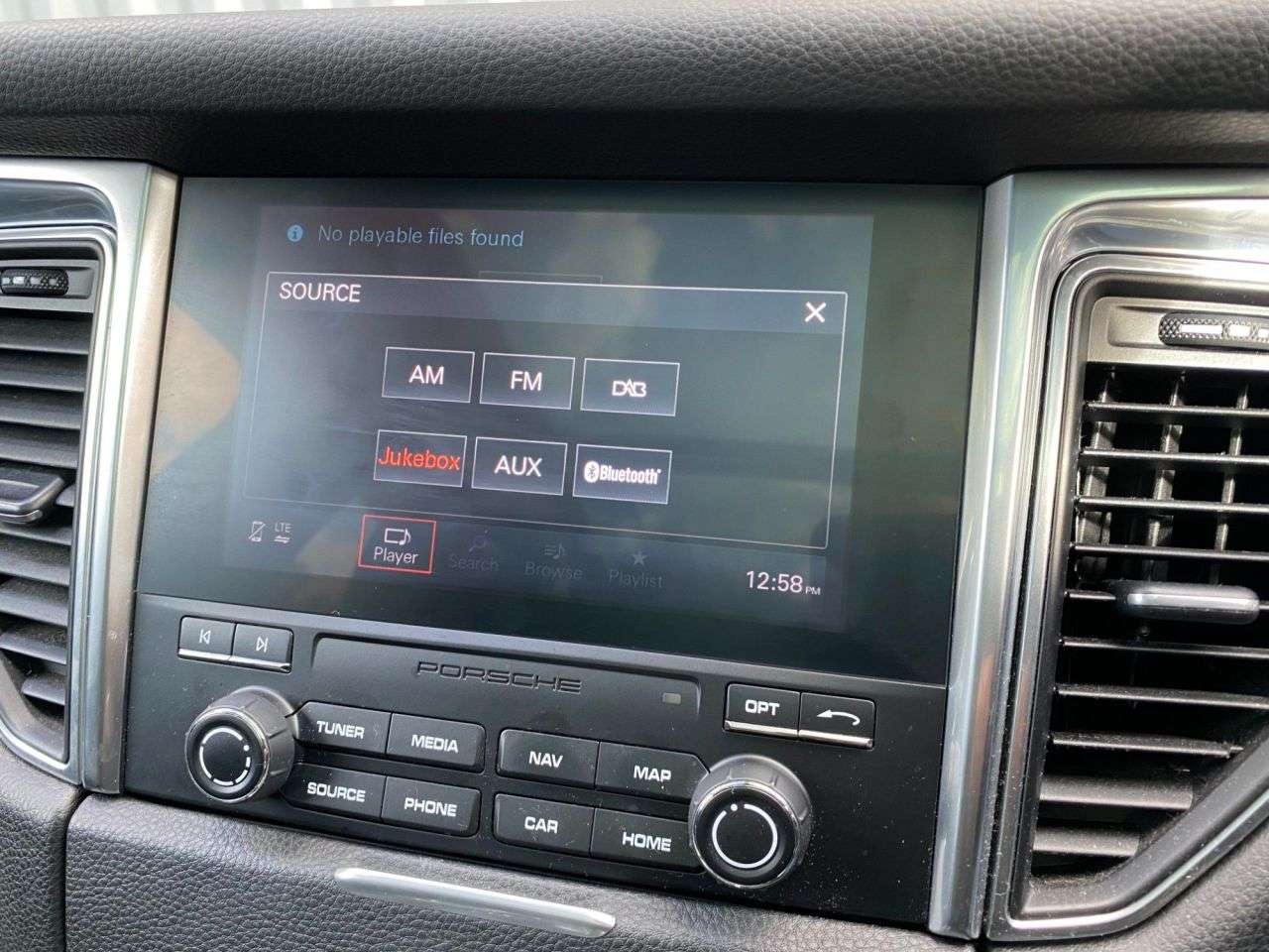 2017 PORSCHE MACAN 2017 PORSCHE MACAN