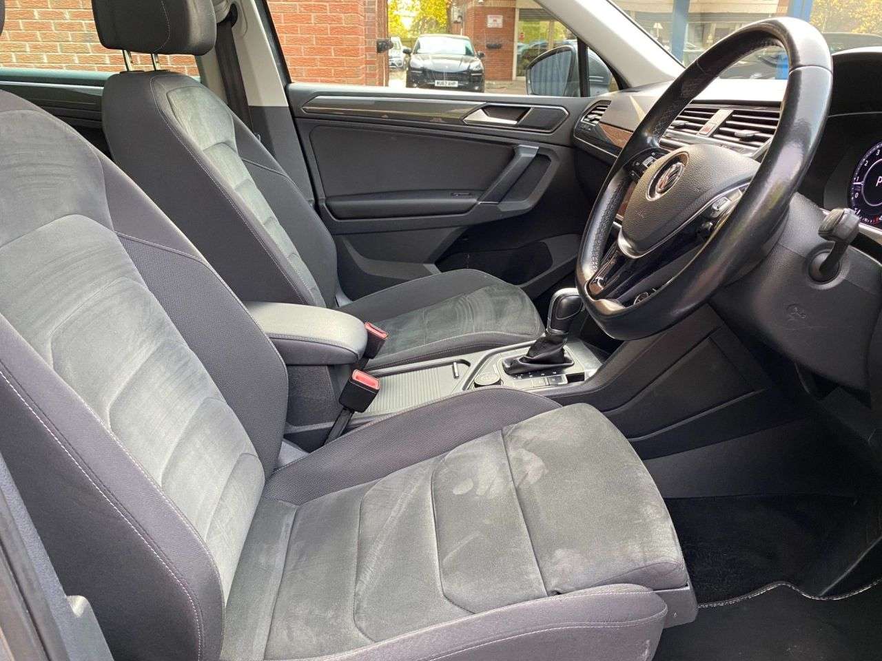 2018 VOLKSWAGEN TIGUAN 2018 VOLKSWAGEN TIGUAN